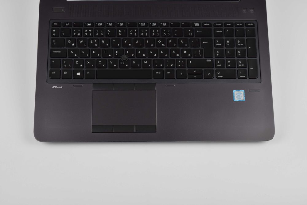 HP ZBook 15 G3 i7-6820HQ Quadro M2000M 16/32/64гб 512/1тб 15.6"Ноутбук