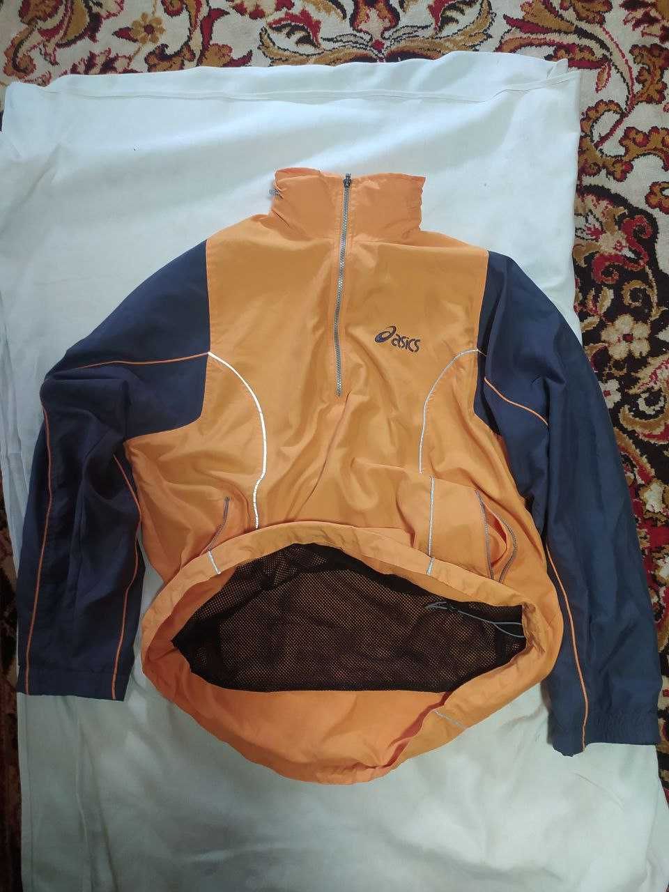 zip hoodi 1/3 asics