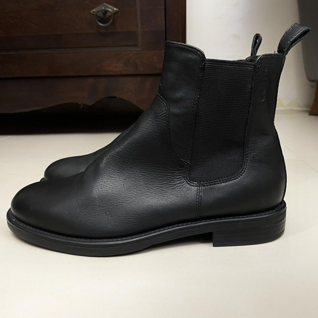 Vagabond Shoemakers damskie botki sztyblety skórzane 36
rozmiar 36