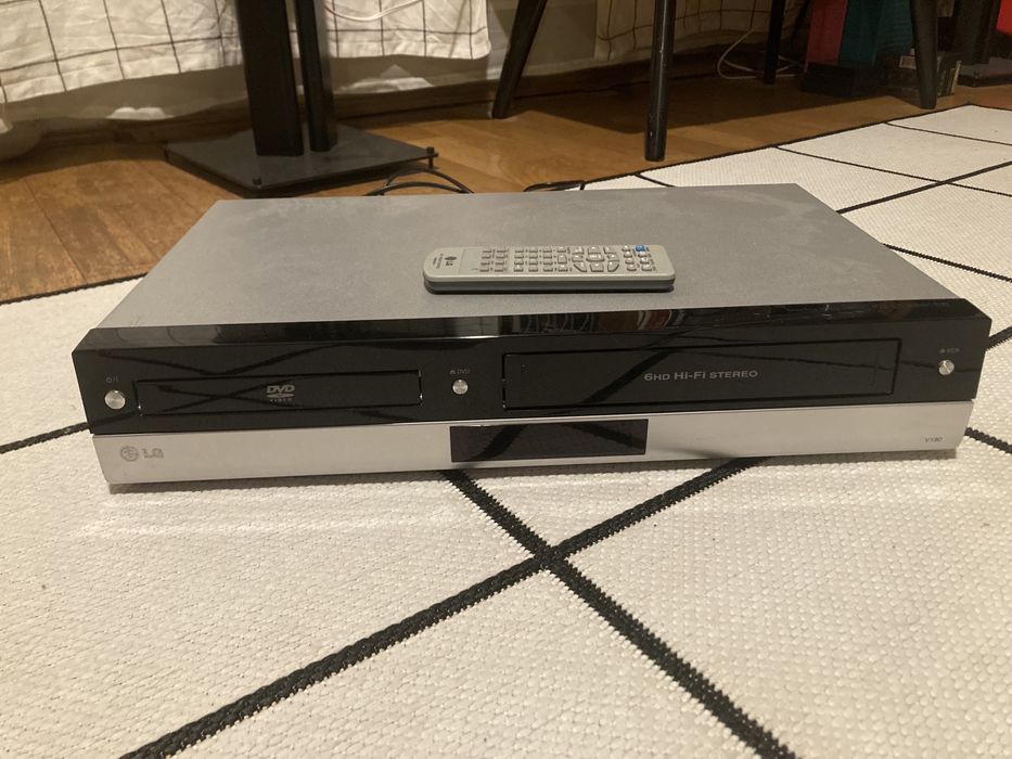 Magnetowid LG V190 - odtwarzacz vhs, video