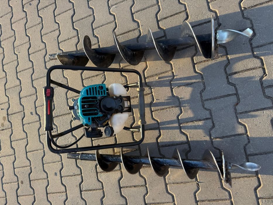 Świder do gleby ziemi wiertnica Makita BBA520