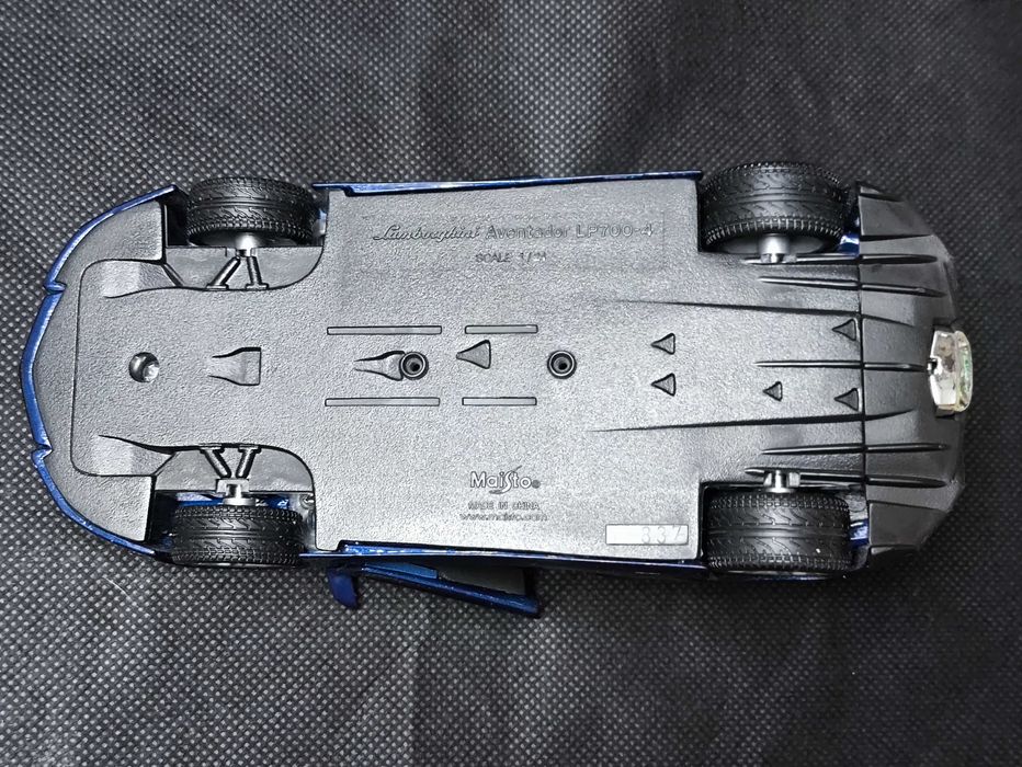 Модель Lamborghini LP700-4 Maisto 1/24