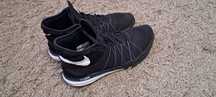 Nike dual fusion hit 39