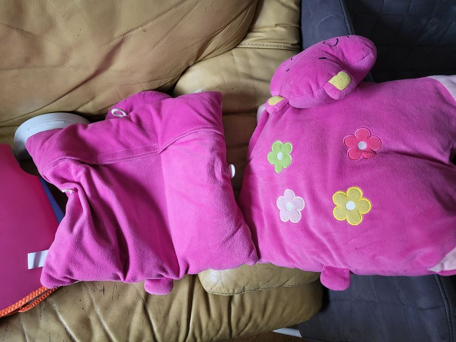 Utensílios para crinças e bebes vendo todos ou individual