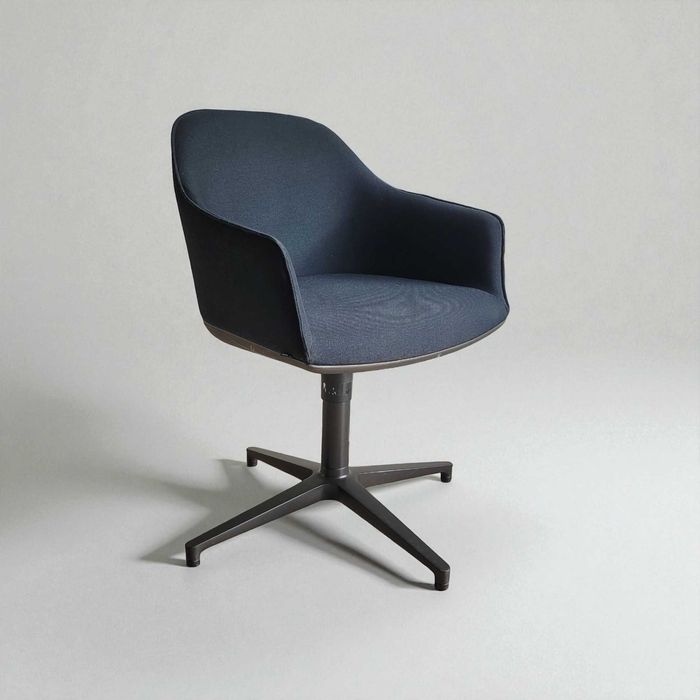 Fotel designerski granatowy | Vitra Softshell Bouroullec ikona designu