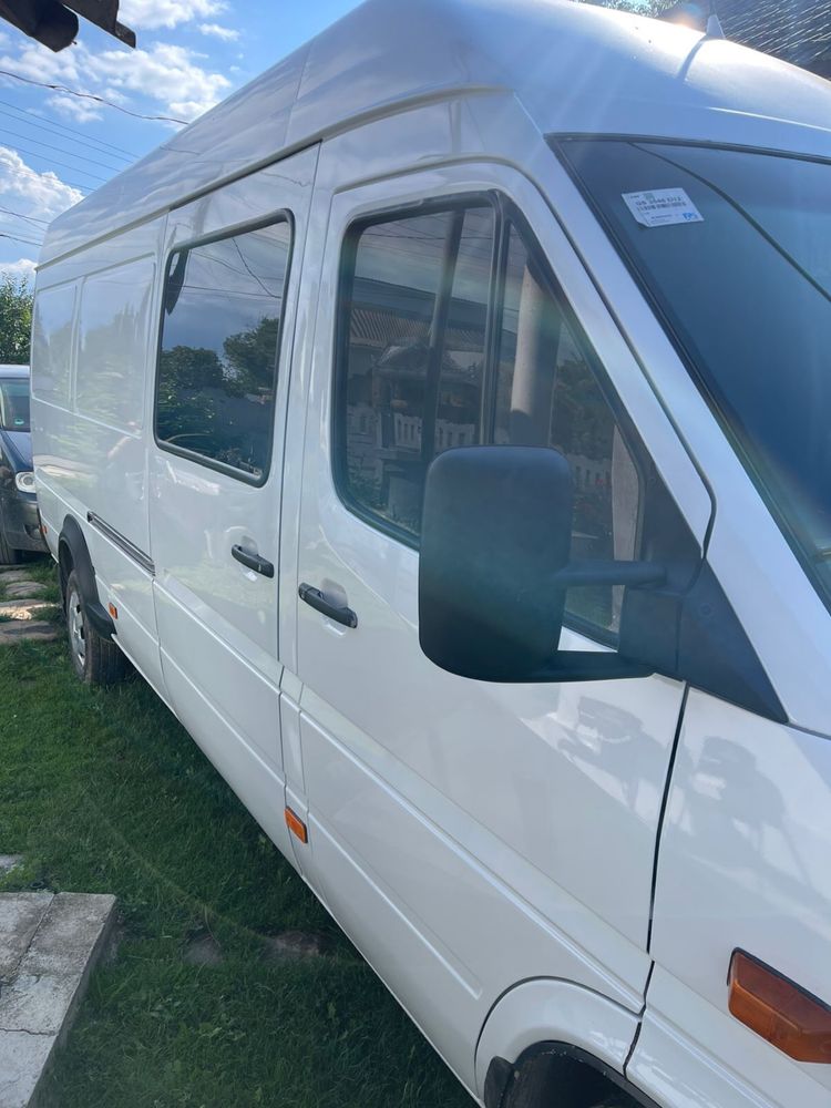 Mercedes Sprinter
