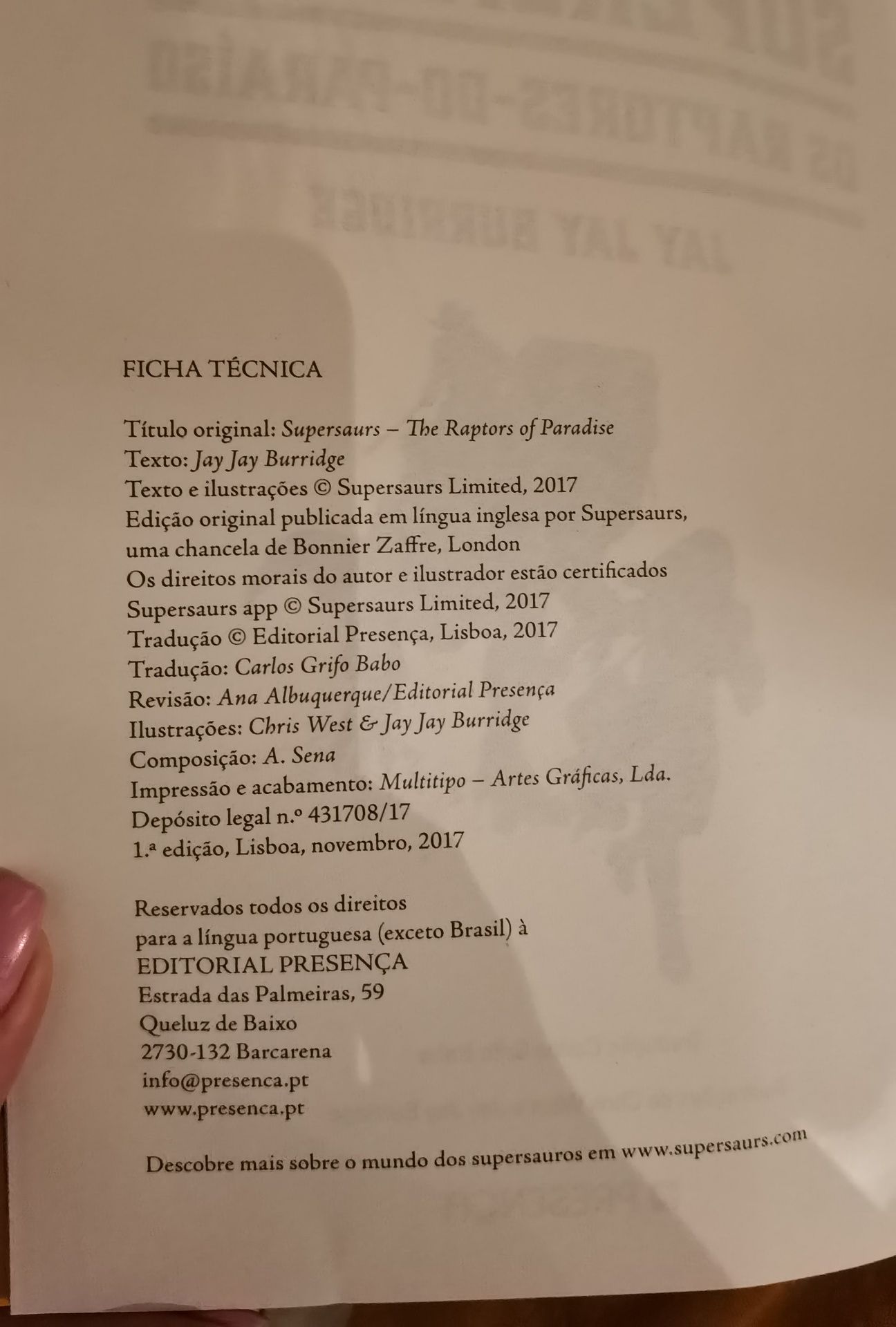 Livro " O mundo dos supersauros-os raptores do paraíso"de Jay Burridge