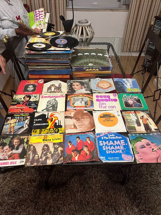 Vendo mais de 150 discos vinil