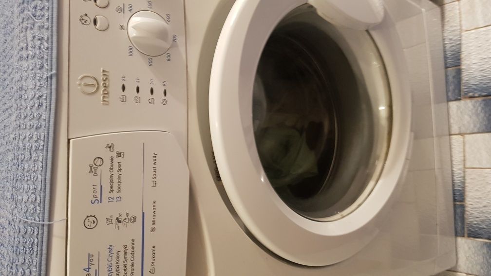 Pralka Indesit wil 105  pompa czesci