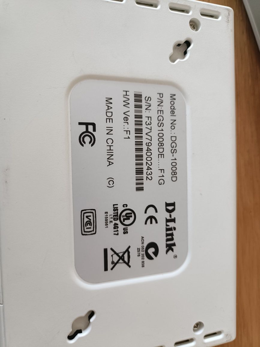 D-Link DGS1008D/E i switch sieciowy OfficeConnect Gigabit