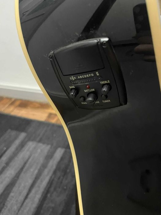 Guitarra Epiphone AJ-220SCE Acustica/Electrica Ebony