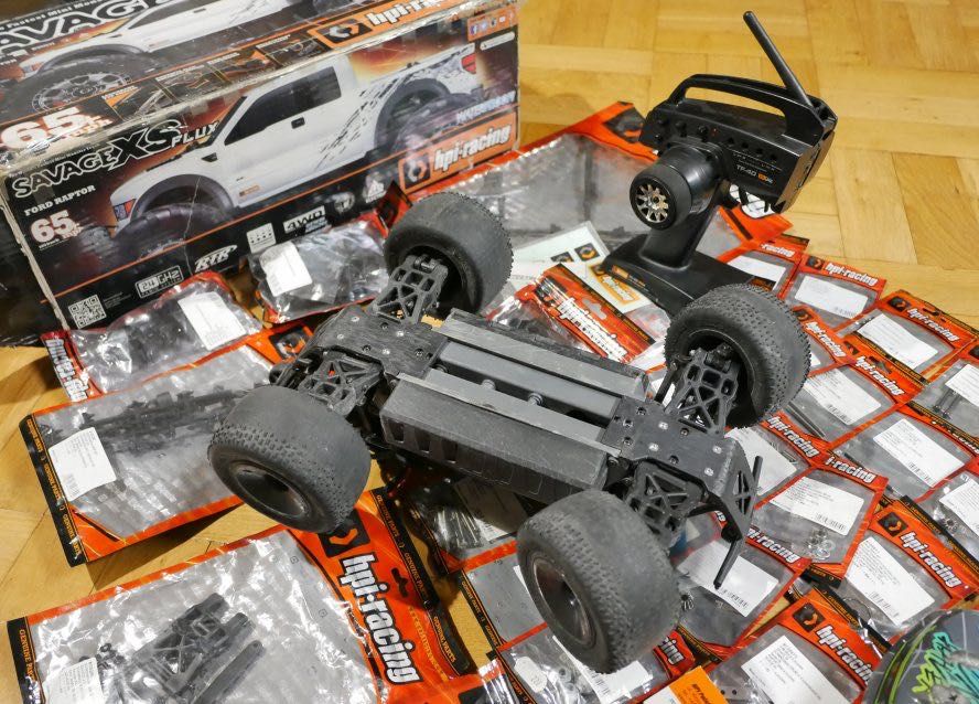 HPI Savage XS Flux