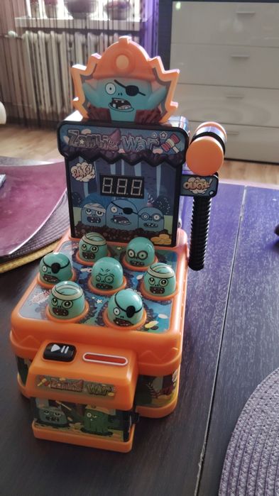 Gra zręcznościowa Zombi