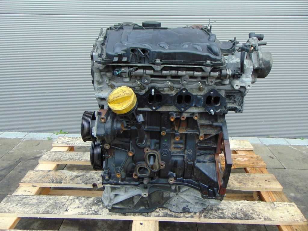 Двигатель Renault Trafic 2.0 dci Opel Vivaro Трафик Виваро Мотор