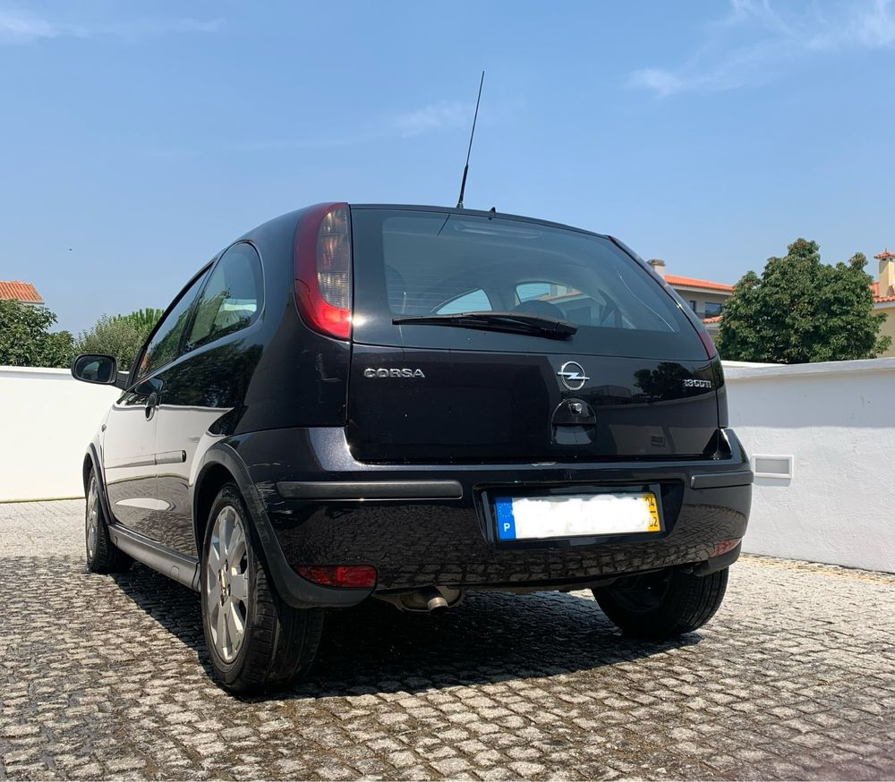 Opel Corsa 1.3 CDTI 3 portas 5 lugares