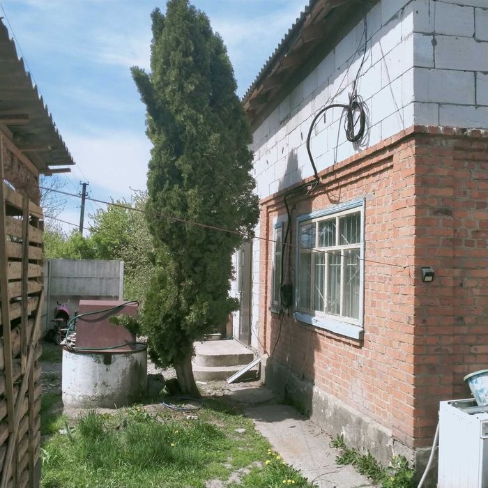 Продам будинок  в Соколовському масиві.