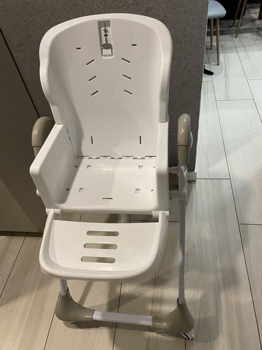 Стільчик для годування Bambi