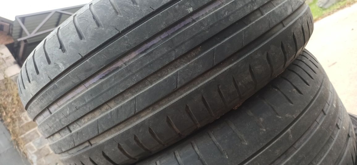 покришки Nokian 2018 рік 255/55 ZR18