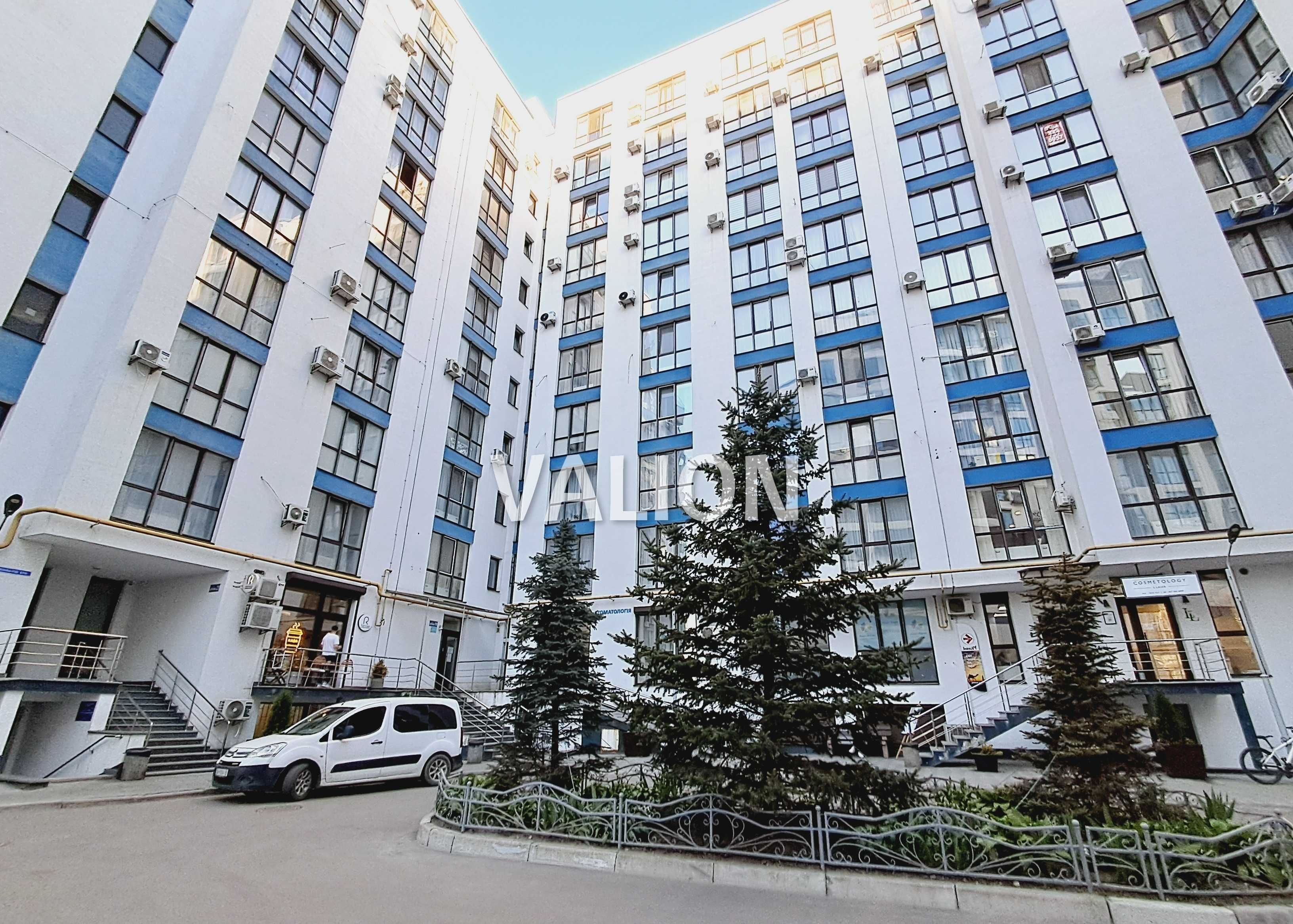 Продам 2 комнатную квартиру ЖК Ривьера м Славутич