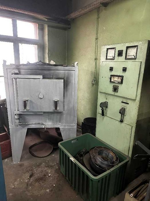 Piec hartowniczy PEK-1A