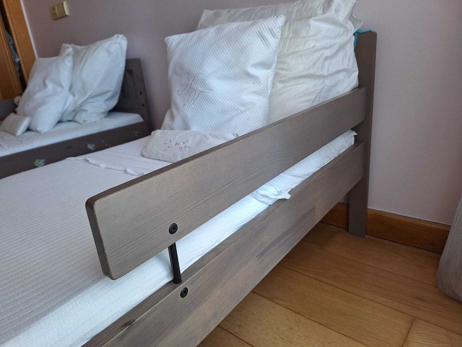 Cama criança madeira + colchão