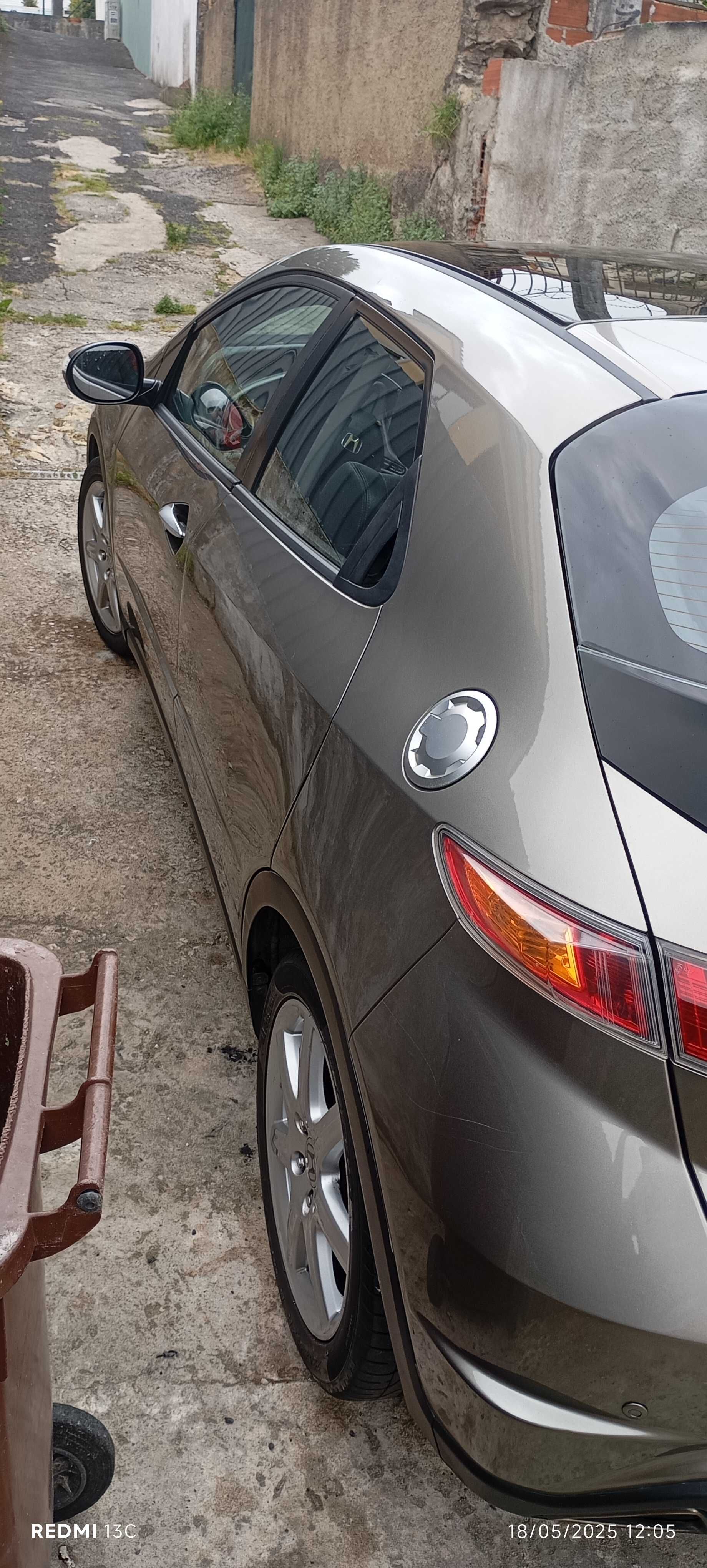 Honda Civic 1.8 executivo