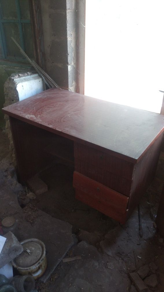 старую мебель на дрова или для дачи за 250 грн, самовывоз