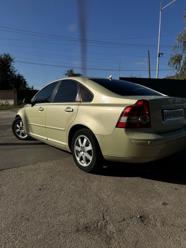 Volvo s40 в гарному стані