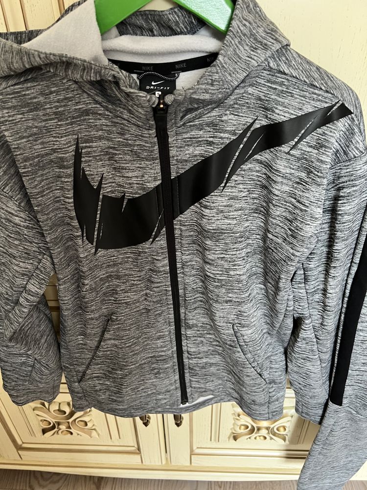 Костюм Nike, adidas, dri fit,128,137,S,оригінал,8,9