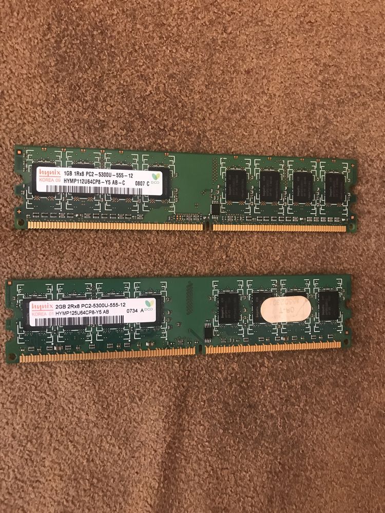 Оперативна пам'ять Hynix 1 GB DDR2