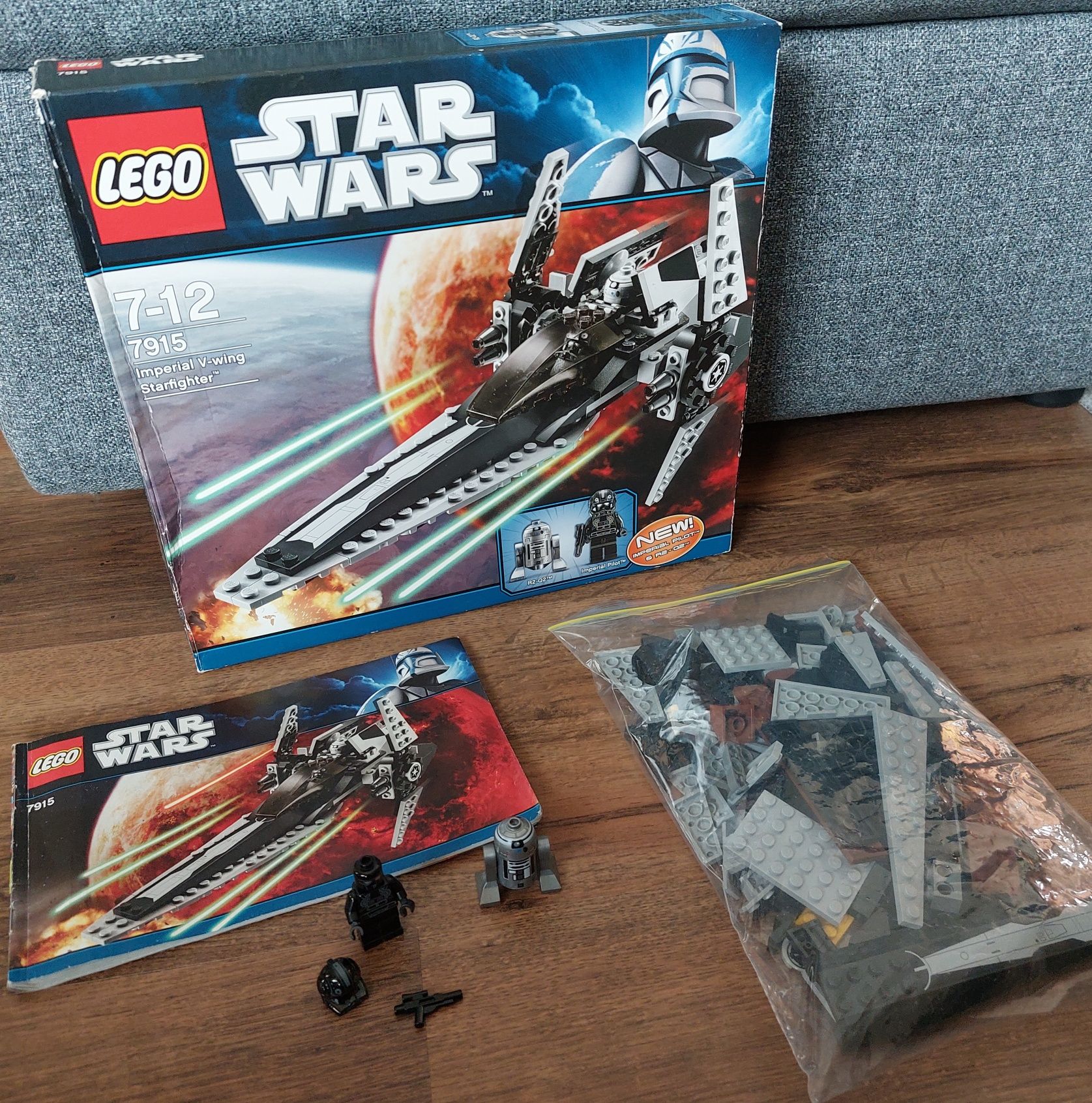 Lego 7915 Star Wars Imperial V -wing Starfighter 7-12 z pudełkiem bdb