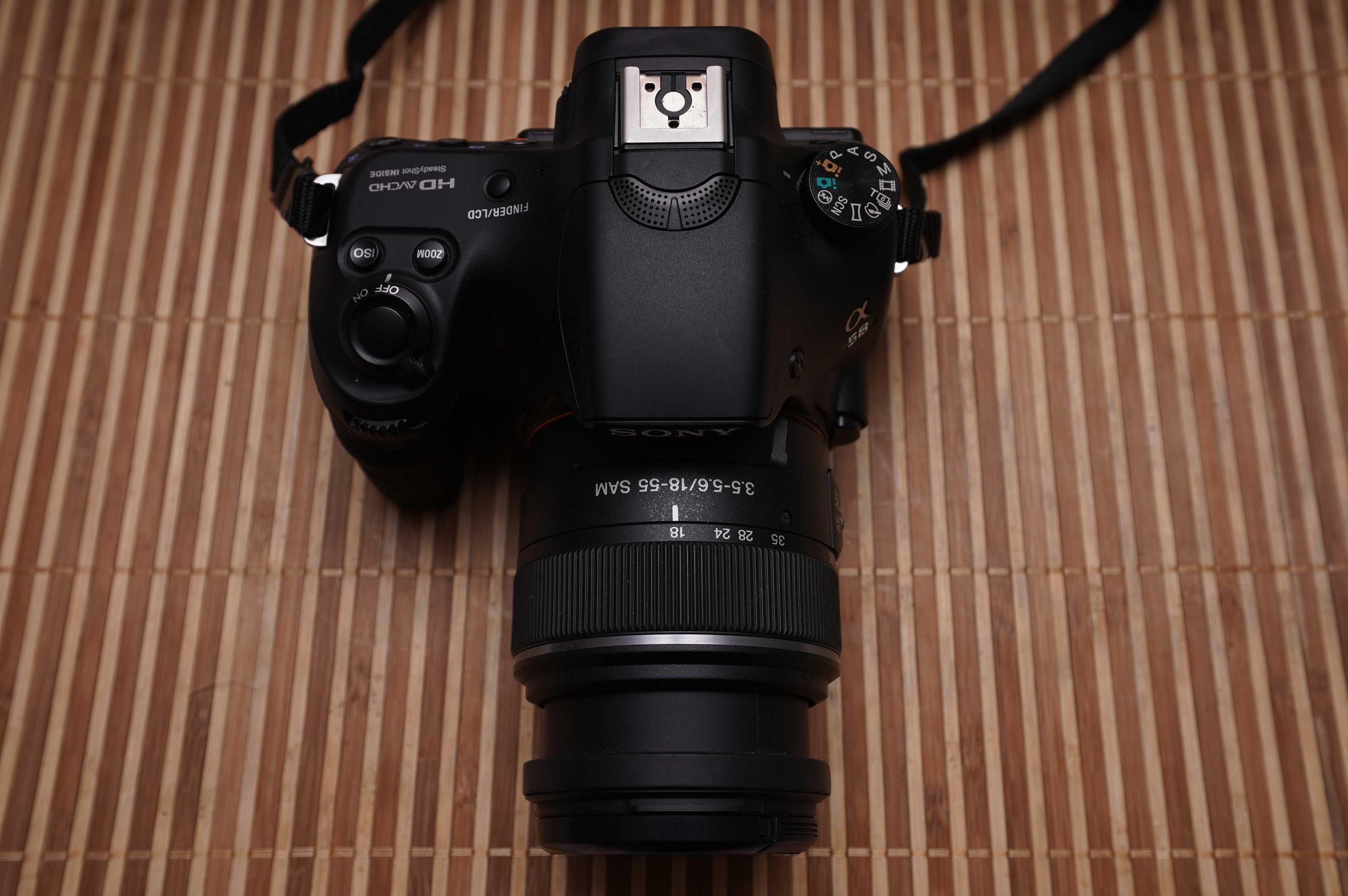 Фотоапарат Sony Alpha SLT-A58 + об'єктив Sony SAL 18-55mm + SD 32Gb