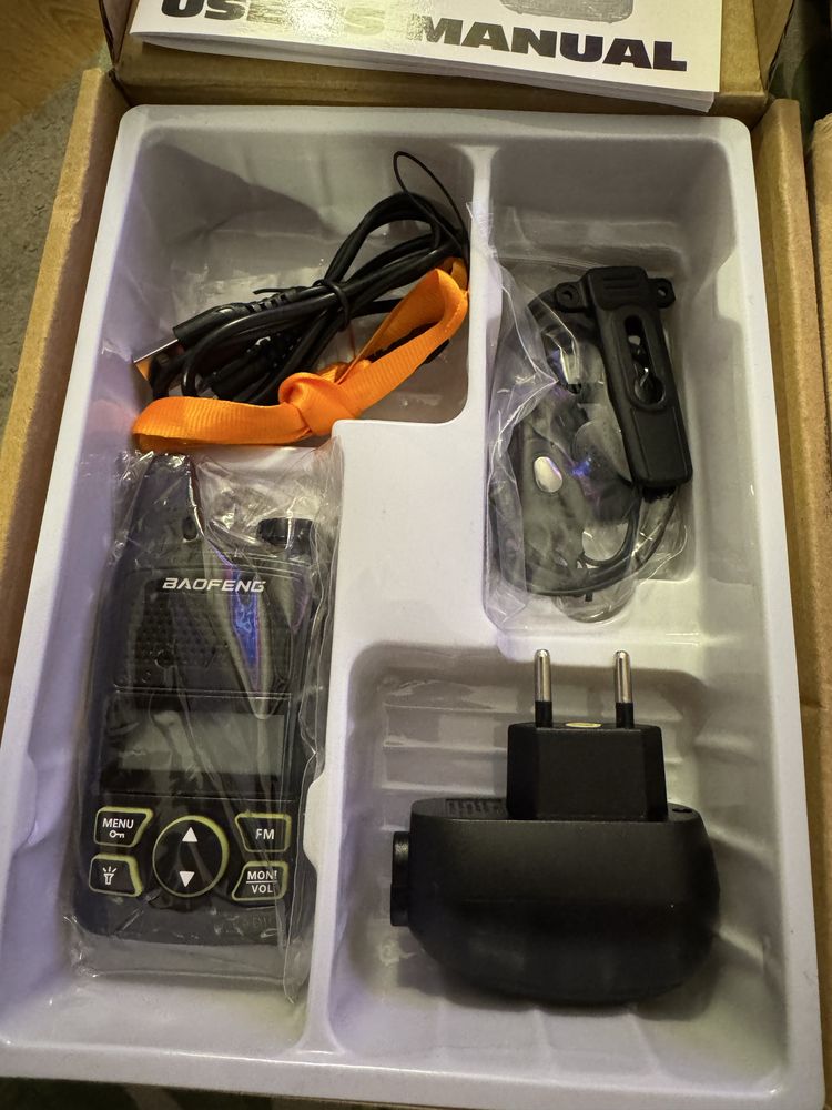 Baofeng Mini / Walkie Talkie 2X