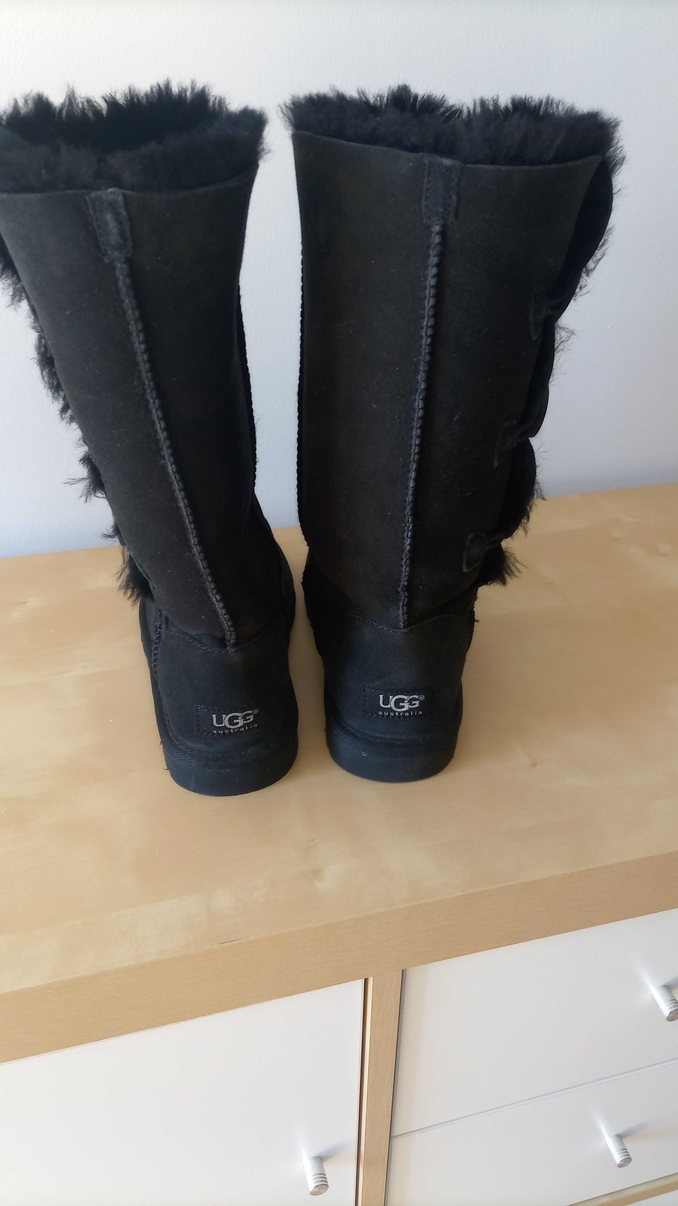 Botas pretas UGG