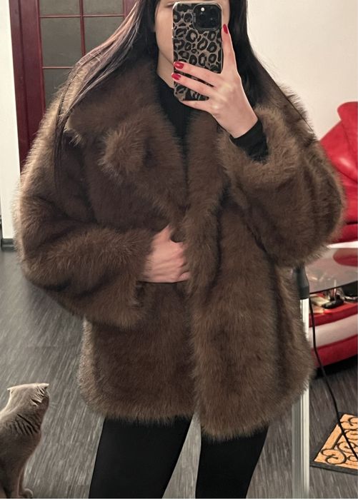 Еко шубка шоколадного кольору в стилі ZARA
