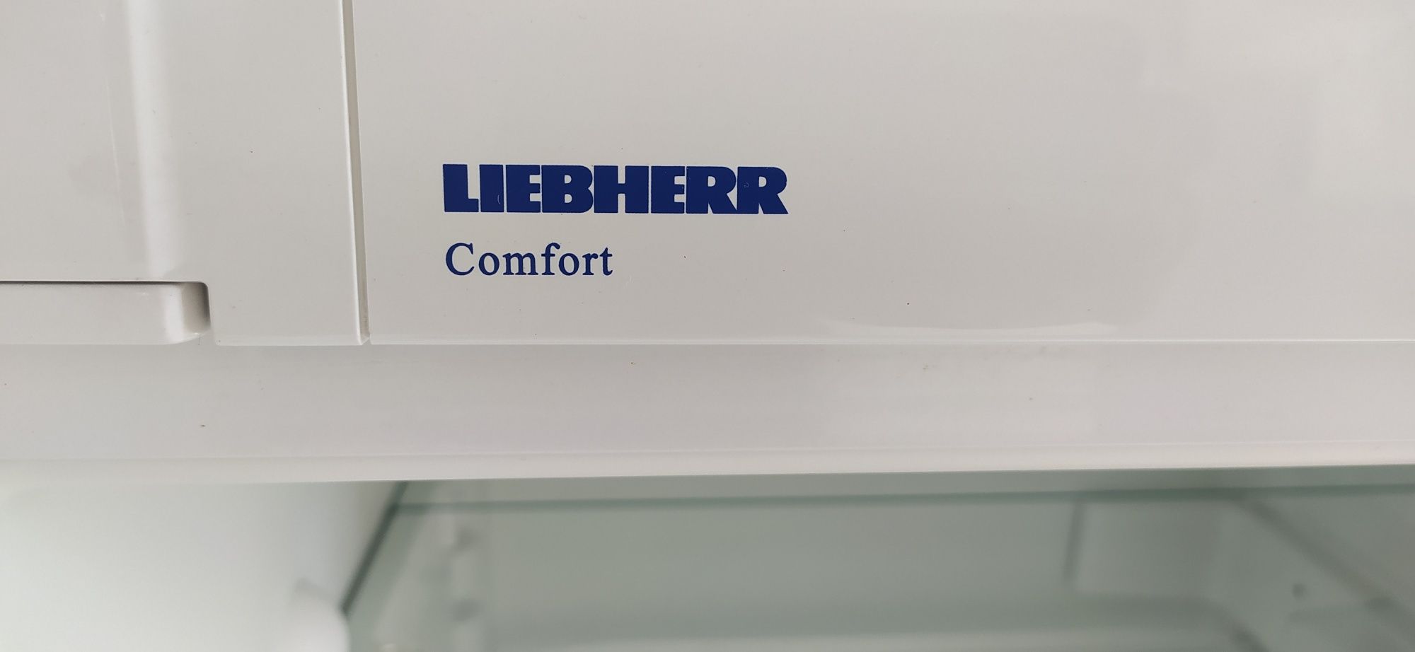 Холодильник з морозильною камерою LIEBHERR Comfort з Німеччини