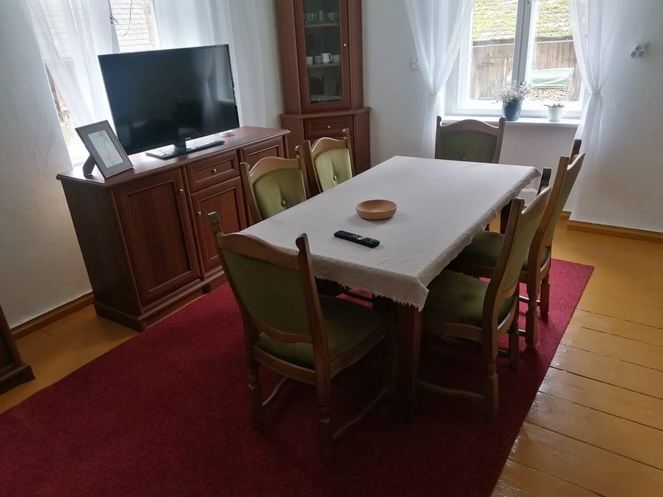 Zabytkowa leśniczówka w Borach Tucholskich –2 h od Gdańska, dla 7 osób