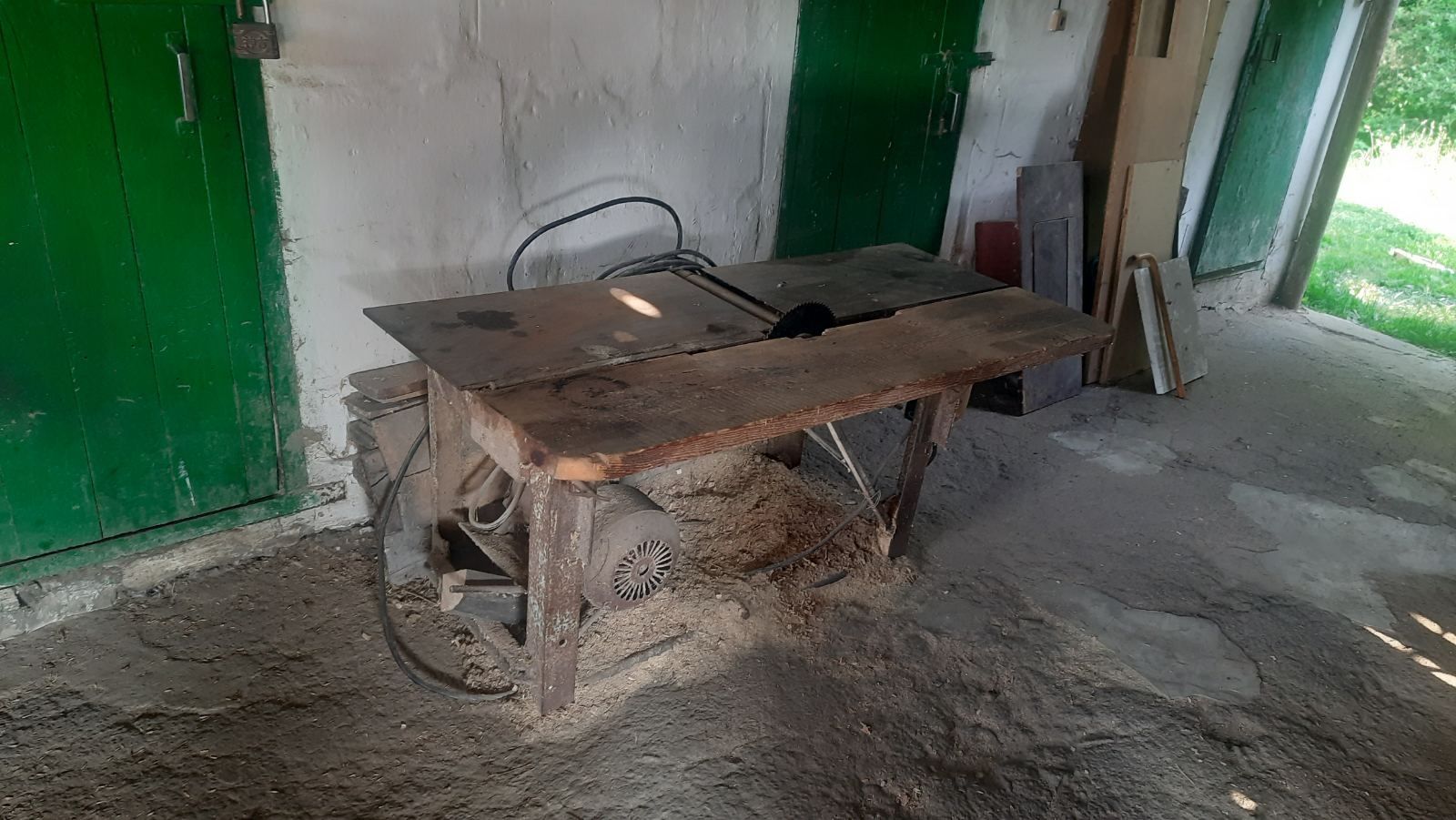 Продам   верстак