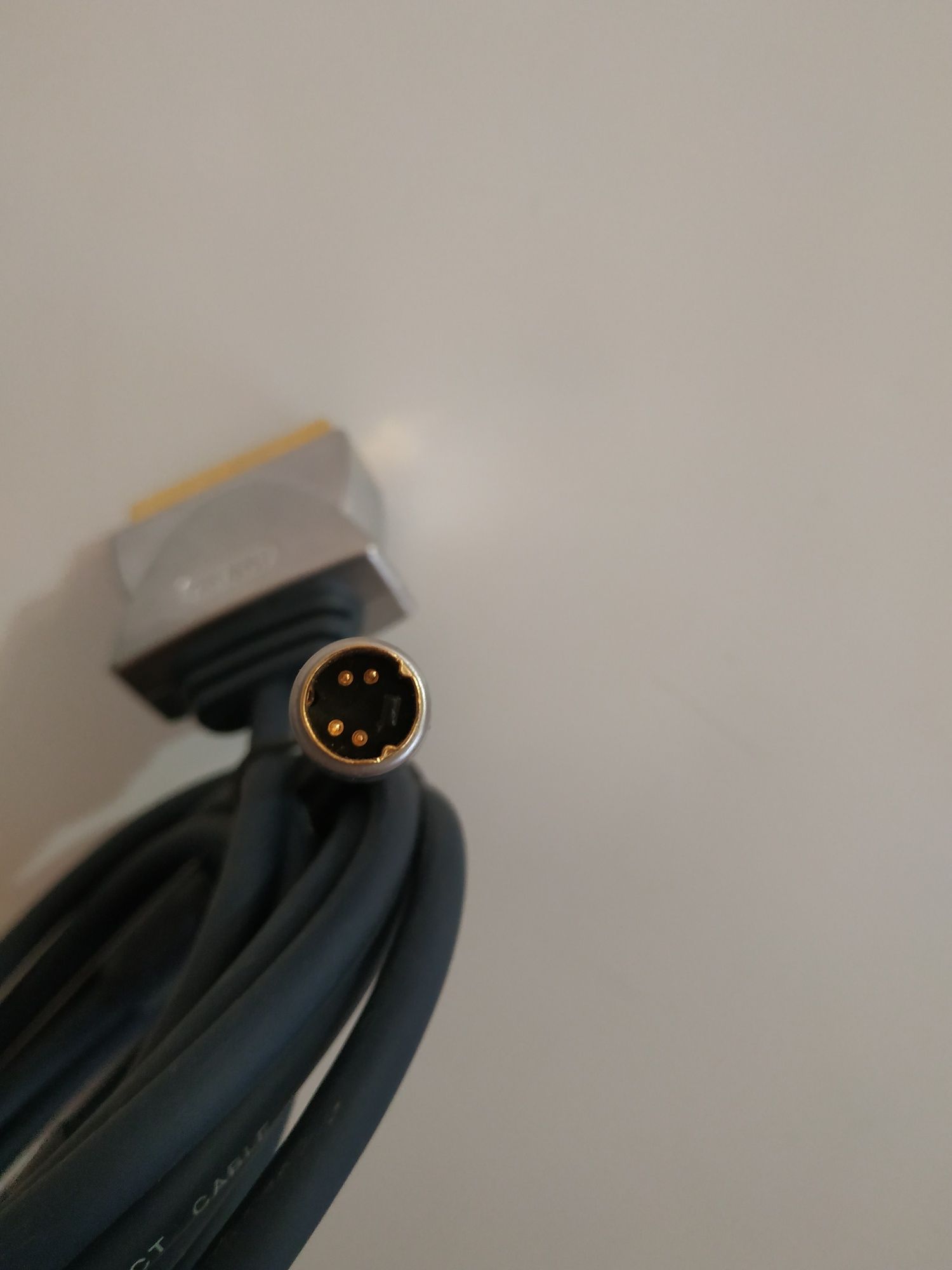 Кабель profigold scart-mini din 4