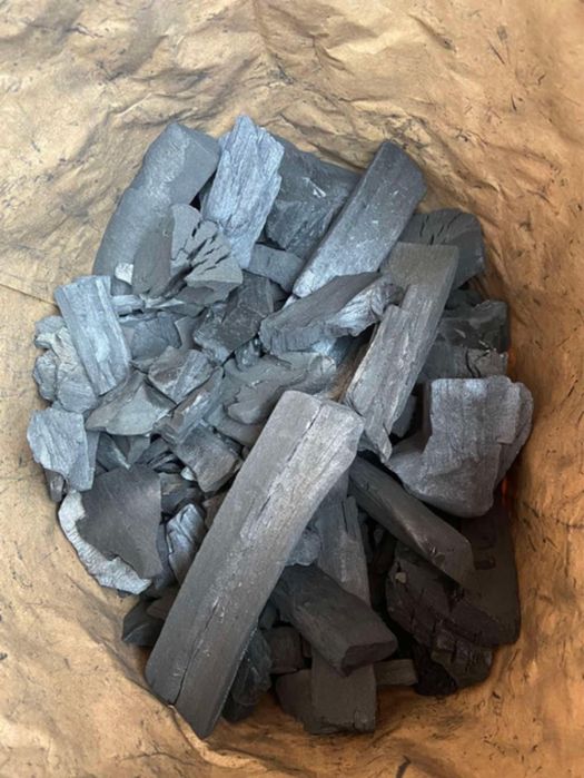 Деревне вугілля фасоване