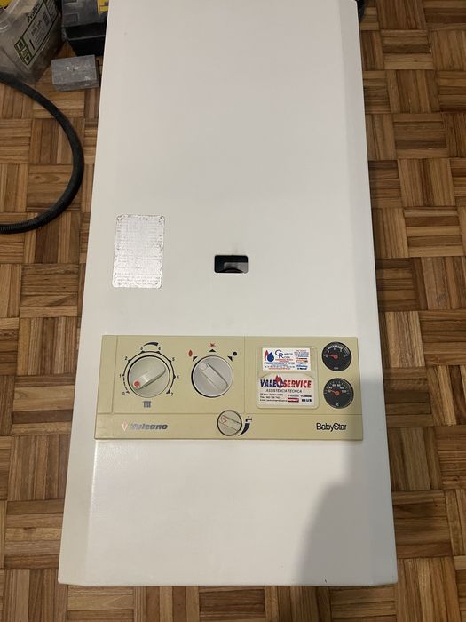 Caldeira da vulcano Baby Star a gaz de cidade a funcionar