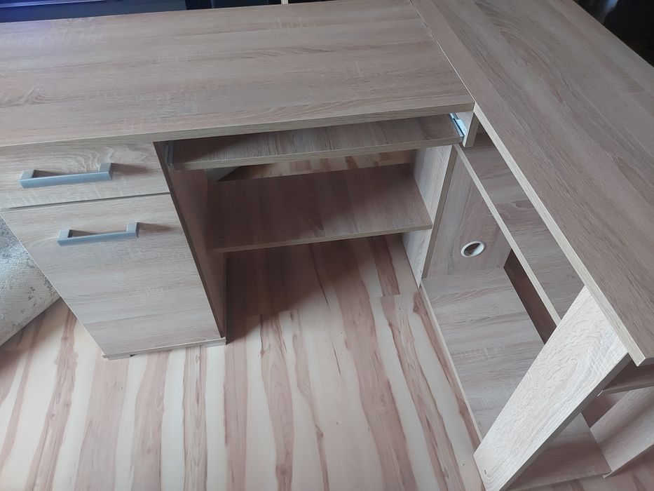 Biurko narozne jasne