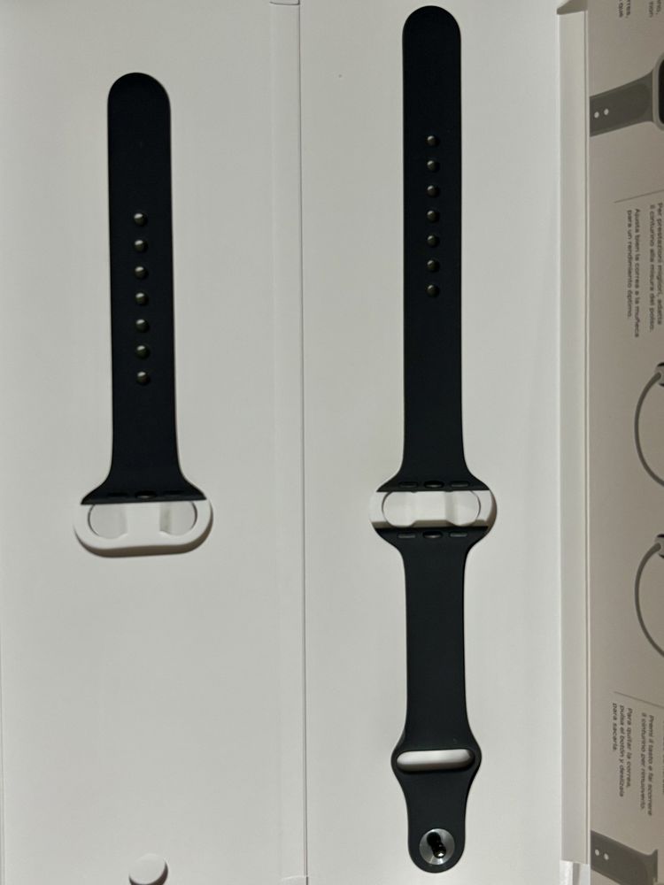 Смарт-годинник Apple Watch SE GPS 40mm Space Gray