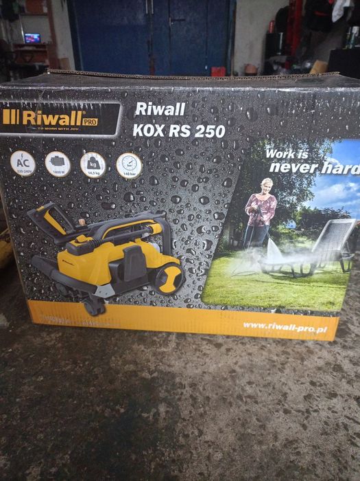Мойка высокого давления Riwall