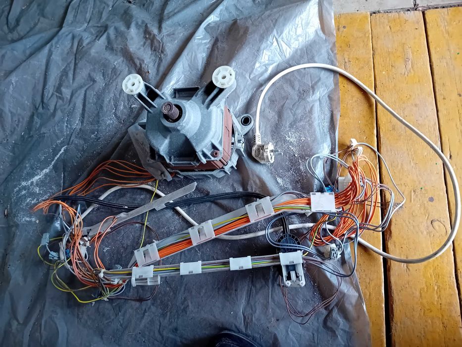 Silnik do pralki Bosch M831