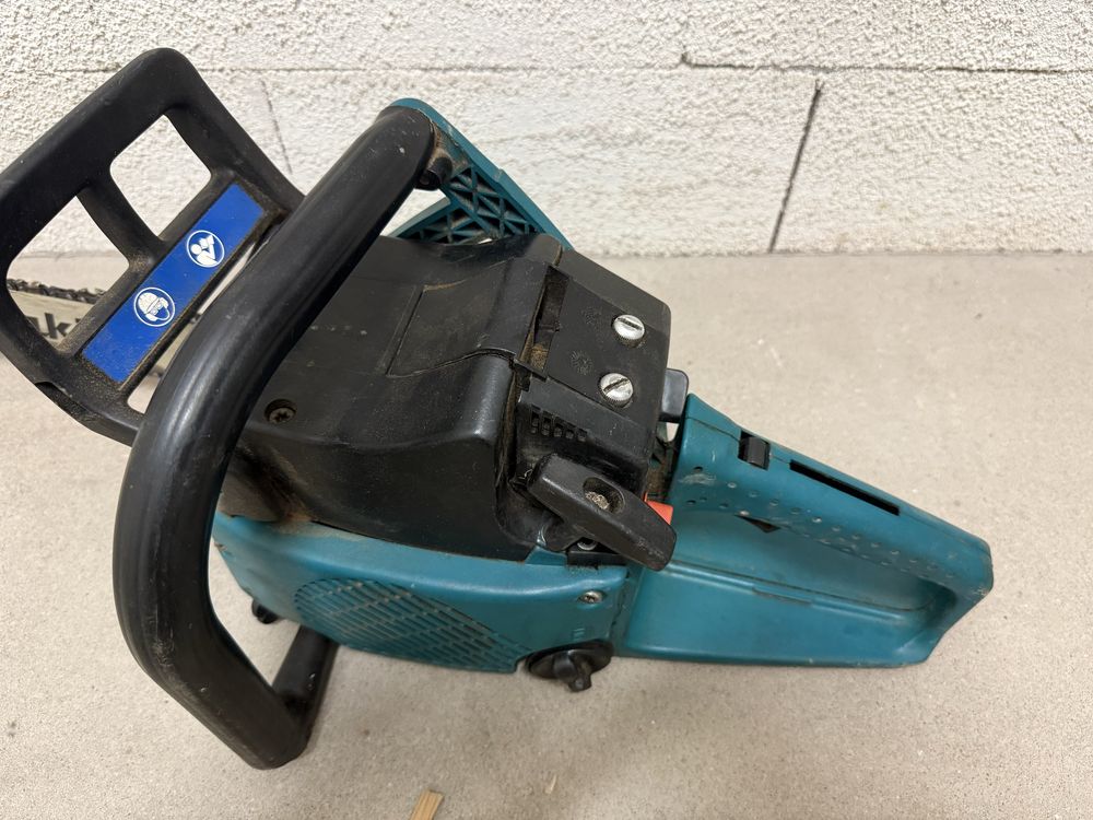 Piła spalinowa Makita DCS 400