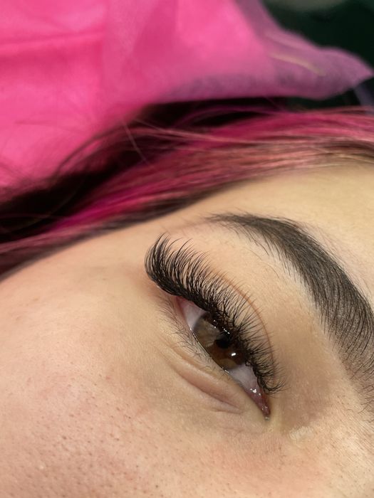 Наращивание ресниц / Бородинский