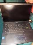 Laptop Asus, polecam.