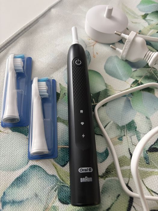 Szczoteczka soniczna oral b pulsonic