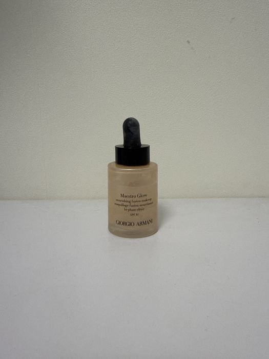 Крем Armani Maestro Glow nourishing fusion makeup bi phase elixir